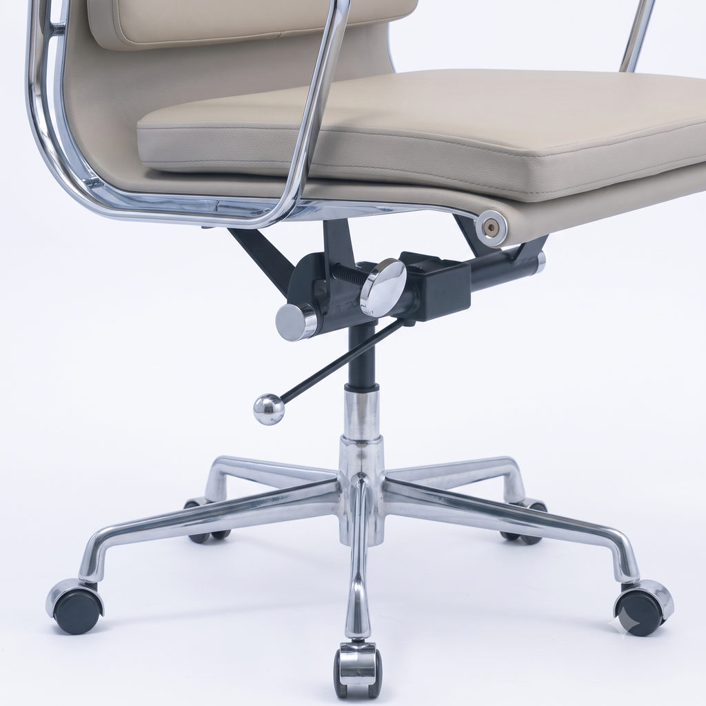 Premium EA217 Soft Pad Low Back Office Chair – Light Grey Leather | Low Back Executive Swivel Chair with Polished Aluminium Frame