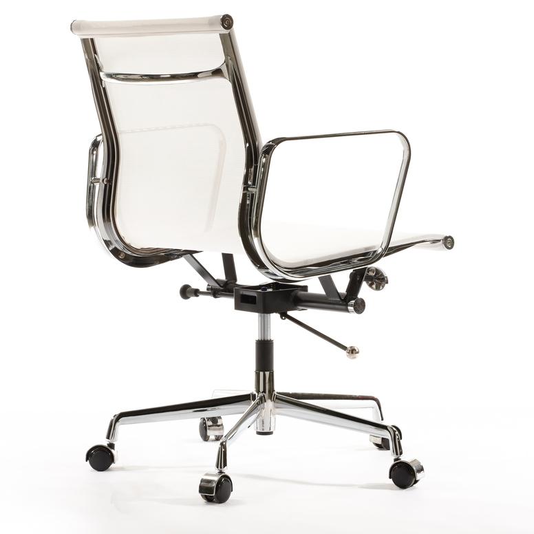 Premium EA117 Thin Pad Low Back Office Chair – Tan Brown Leather | Ergonomic Executive Swivel Desk Chair with Chromed Aluminium Frame